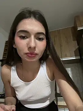 Coralinee_01 Live Chatraum