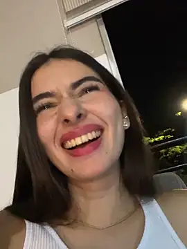 Coralinee_01 – live chatrum