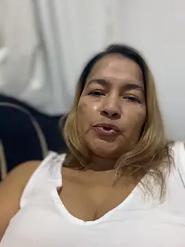 Jlo_69 실시간 채팅방