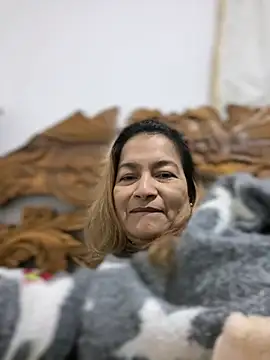 Sala de chat ao vivo de Jlo_69