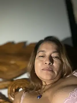 ห้องแชทสดของ Jlo_69