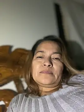 Jlo_69 чат на живо