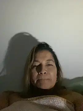 Jlo_69: δωμάτιο απευθείας συνομιλίας