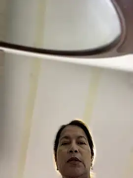 Jlo_69 Live Chatrum