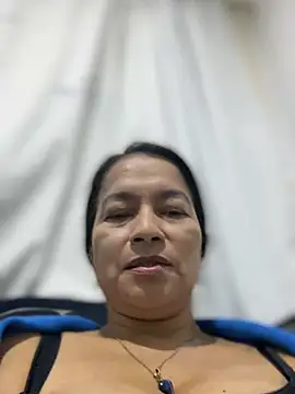 Chat ao vivo de Jlo_69