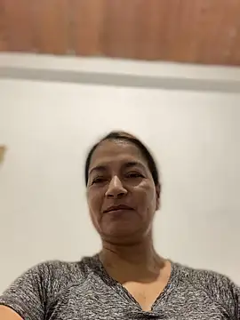Chat ao vivo de Jlo_69