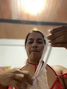 Sala de chat en directo de Jlo_69