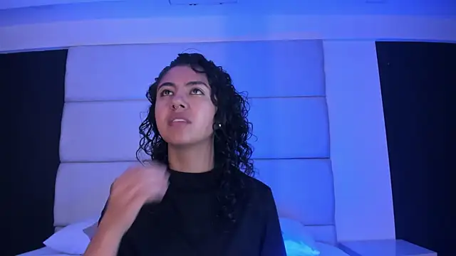 Amareto_ – live chatrum