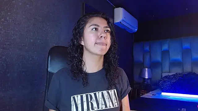Živá chatovací místnost Amareto_