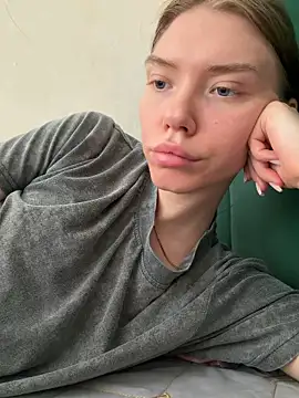 Lisaaa_Alisa Live Chatrum