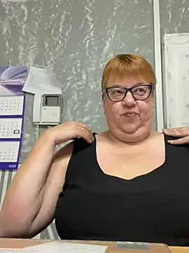 Klio5678's Live Sex Cam Show