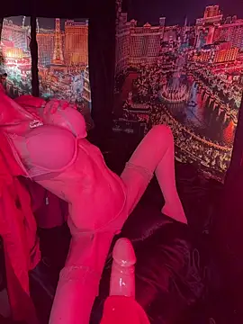 1NikiVegas Live Chatrum