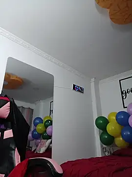 Marie_Mature Adlı Modelin Canlı Sohbet Odası