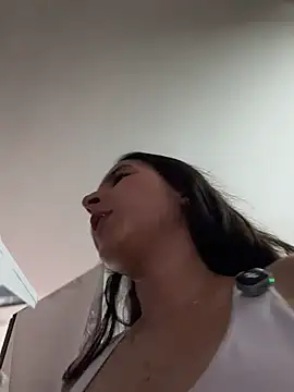 LittleDoll___ Pertunjukan Kamera Seks Langsung