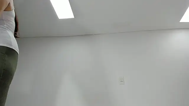 Luna_Dumont 실시간 채팅방