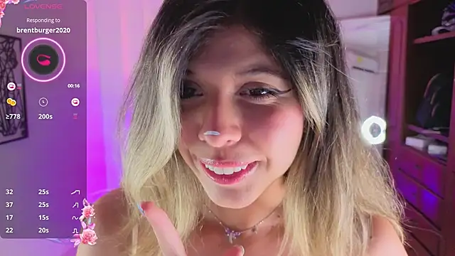 Živá chatovací místnost NATAASHA___