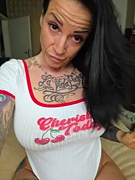 EmilyDiazofficial Pertunjukan Kamera Seks Langsung