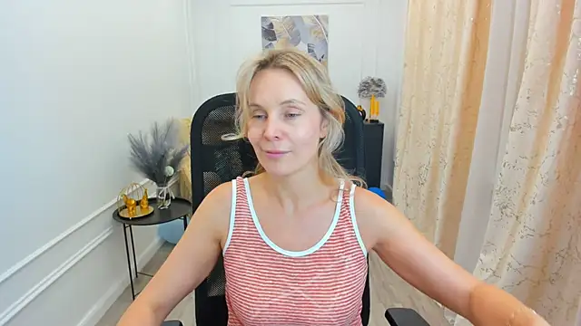 Chat ao vivo de Sinty_Devis