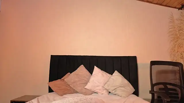Živá chatovací místnost kassandra_james
