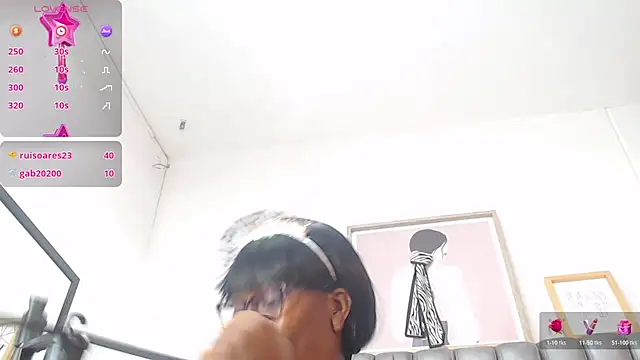 Sara_Marksのライブチャットルーム