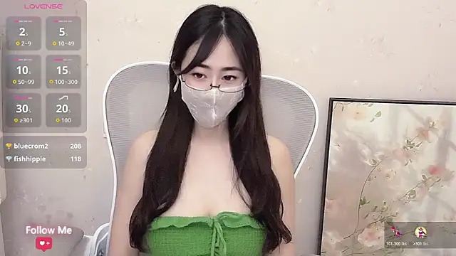 qiqi-- Live chatroom