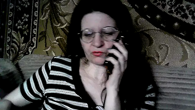 Živá chatovací místnost Etty_Gina
