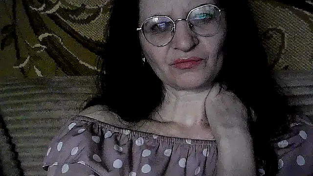 Etty_Gina élő chatszobája