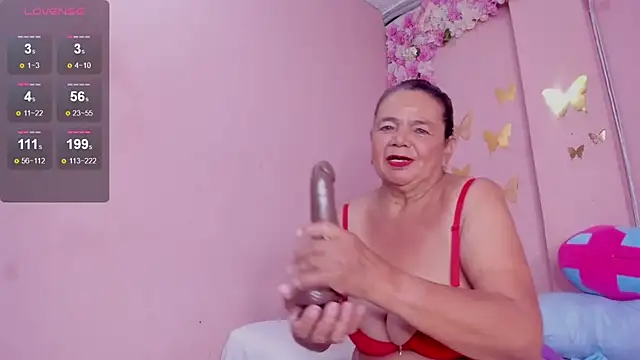 grandmother_milf Adlı Modelin Canlı Sohbet Odası