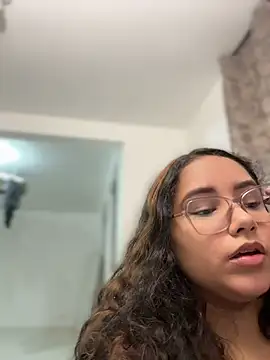 Sala de chat en directo de CurlyGirl_1