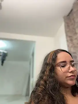CurlyGirl_1 live-chat rom