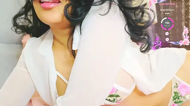 -TurkishLatina- – live chatrum