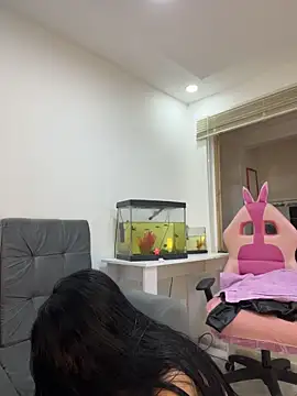 Meganmilk1's Live Chat Room