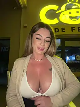 IsabellaEtthan Adlı Modelin Canlı Sohbet Odası