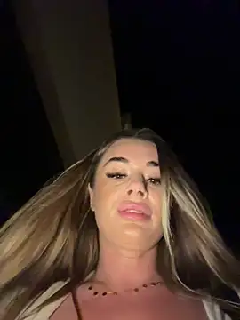 IsabellaEtthan Adlı Modelin Canlı Sohbet Odası