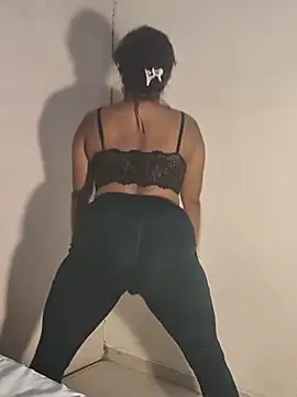 DIRTYSECRET_QUEEN_07 即時聊天室