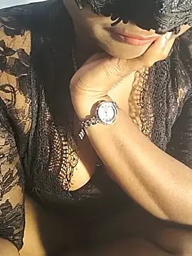 Živá chatovací místnost DIRTYSECRET_QUEEN_07