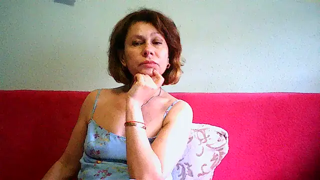 Mat_Elenore Adlı Modelin Canlı Sohbet Odası