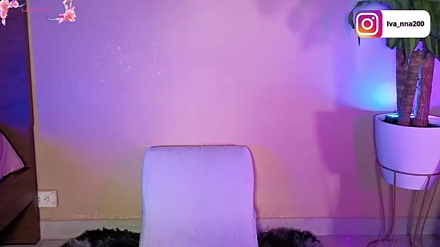 חדר צ'אט בשידור חי של Ivanna_Diamon