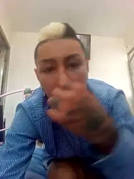 Chat soba uživo modela Exoticfive7