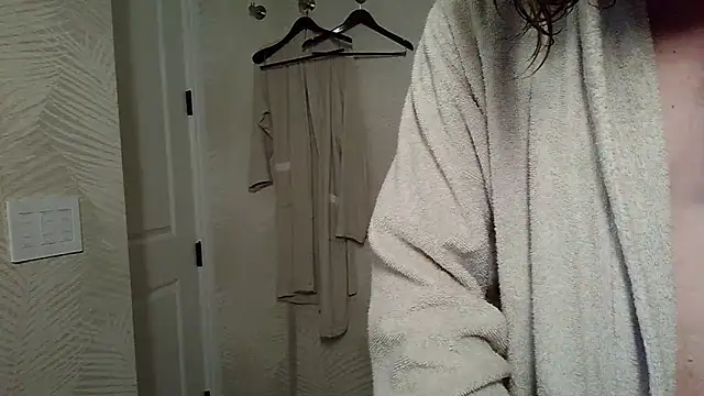 Chat soba uživo modela fxcking4ever