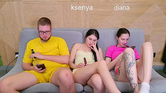 Ksenny Adlı Modelin Canlı Sohbet Odası