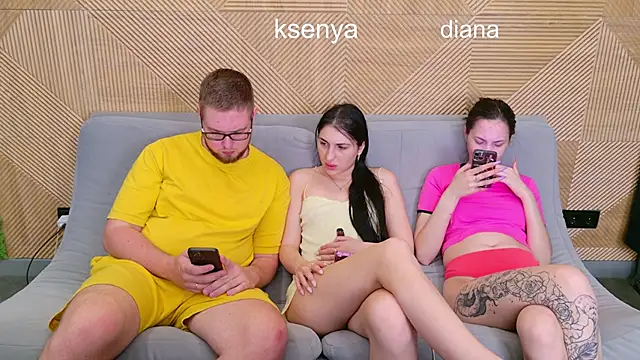 Ksenny Adlı Modelin Canlı Sohbet Odası