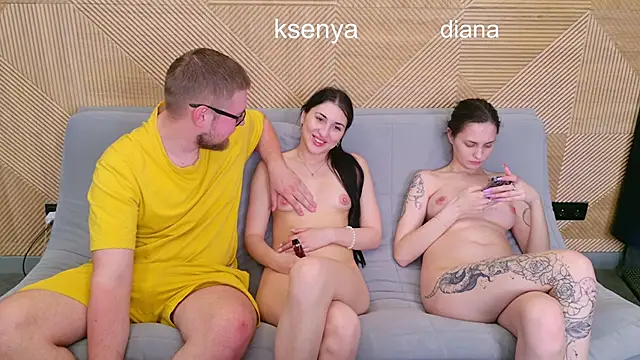 Živá chatovací místnost Ksenny