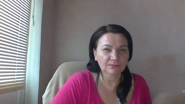 Cassie_Stefana Adlı Modelin Canlı Sohbet Odası