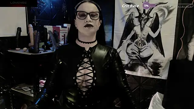 Evil_Queen_666 Live Chatrum