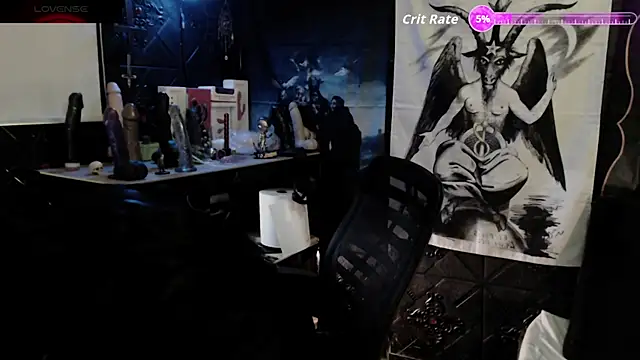 Evil_Queen_666 live-chat rom