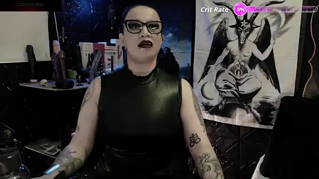 Evil_Queen_666 – live chatrum