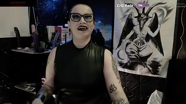 Sala de chat en directo de Evil_Queen_666