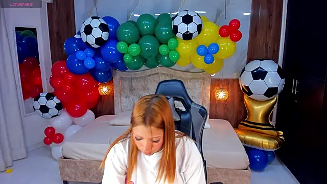 Chat soba uživo modela mia_18v
