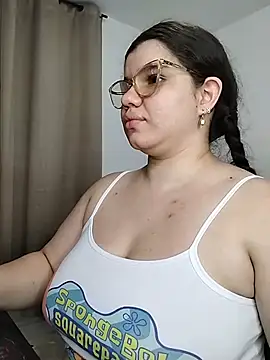 Phòng Chat Trực Tiếp Danzel1105